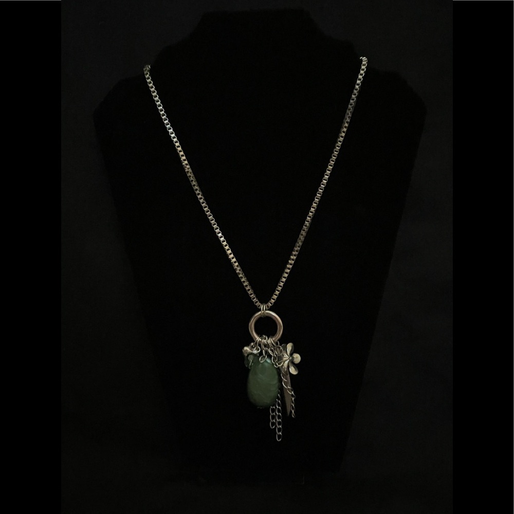 3 for $18 🎁 Silver necklace with green & silver charms